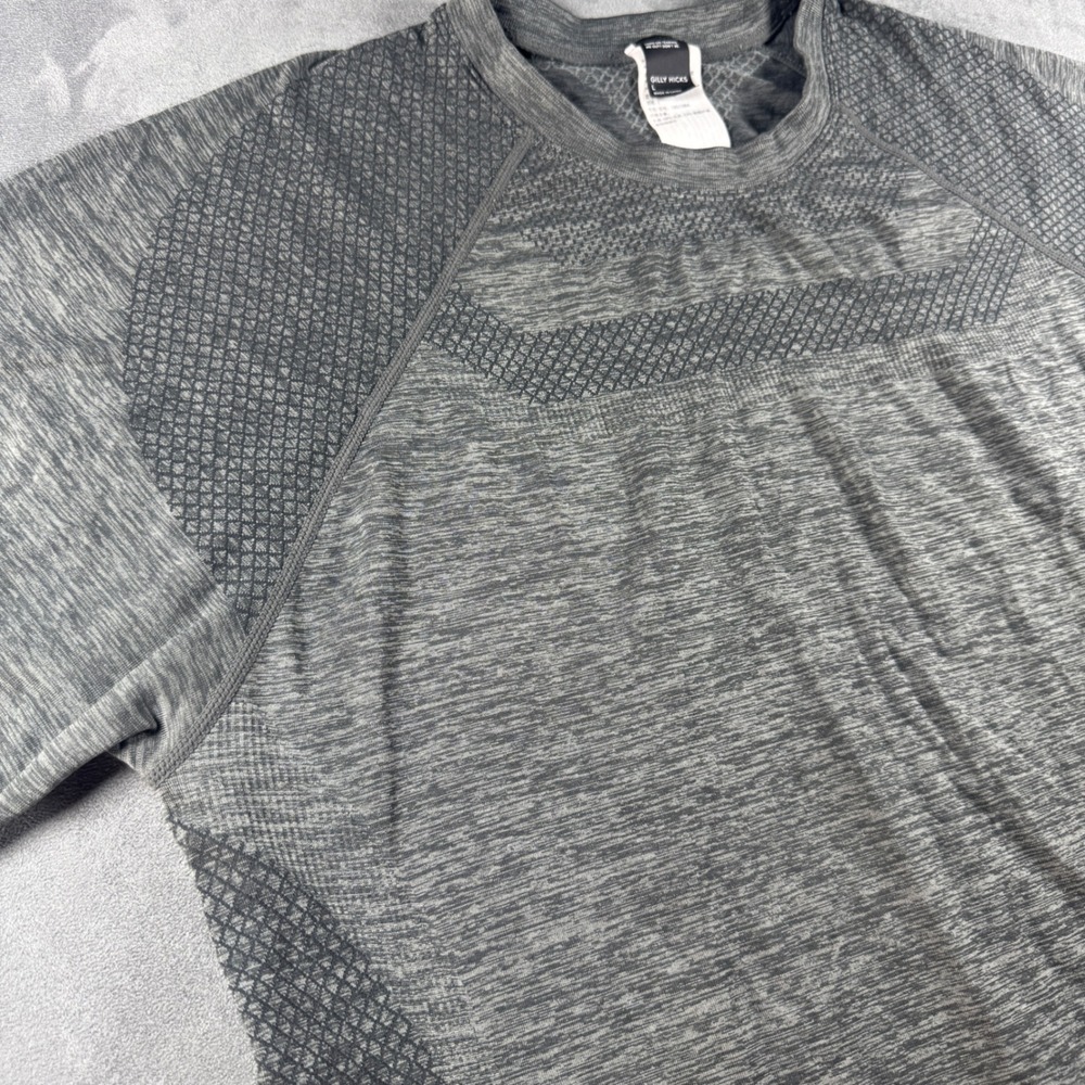 Hollister Gilly Hicks Unisex Large Gray Space Dye Seamless Active T-Shirt